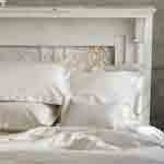 coy_wisteria_bed_150.jpg